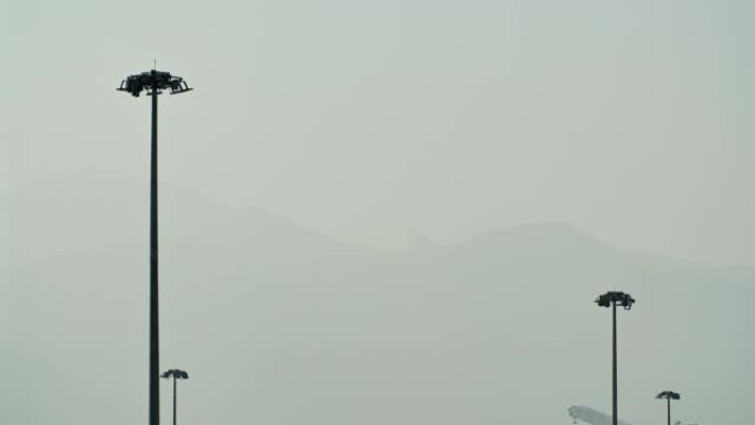 飞机从香港机场起飞