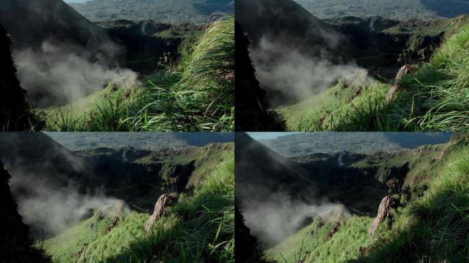 由火山形成的绿色山谷，带有硫化氢的烟土