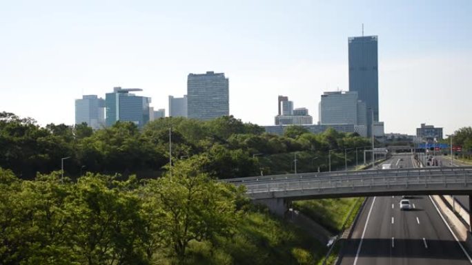 维也纳多瑙河城市的摩天大楼。维也纳国际中心全景