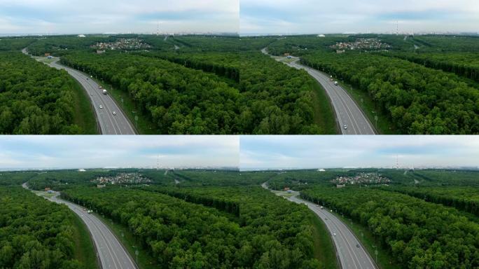 从四直升机看高速公路的俯视图。运输运动。侧视图。俄罗斯萨马拉