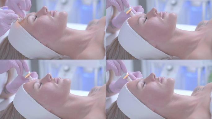 美容诊所接受净化治疗的成年女性