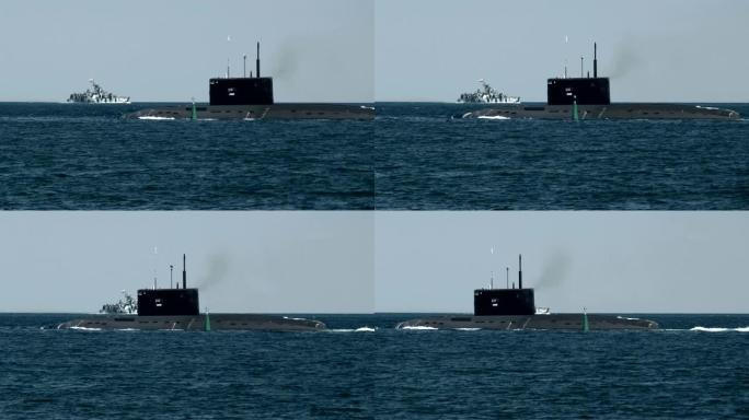潜艇在海上进行军事演习