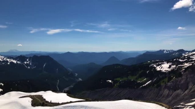 雷尼尔山国家公园美丽的景色