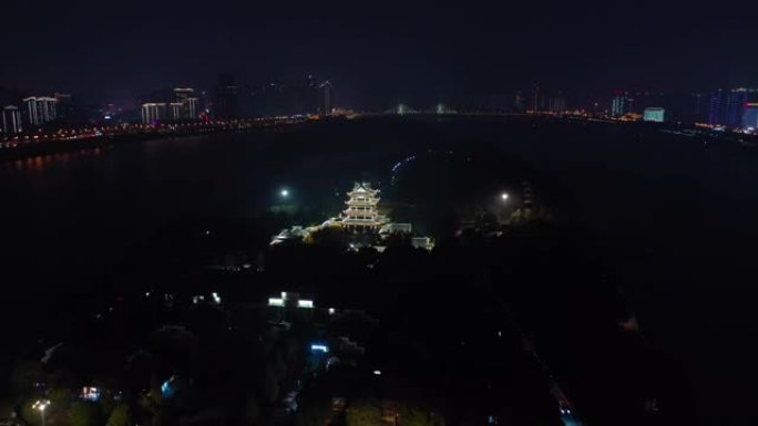 夜间照明长沙市河岛宝塔空中全景4k中国