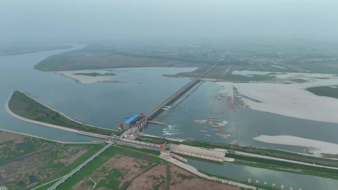 4k航拍潜江南水北调工程汉江兴隆水利枢纽