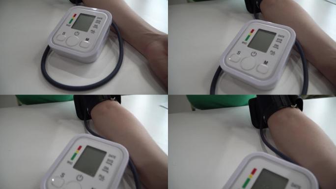 测量血压的妇女可预防新型冠状病毒肺炎