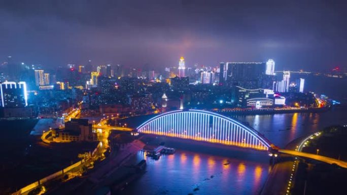 中国夜间照明武汉城市景观青川桥汉水空中全景4k延时