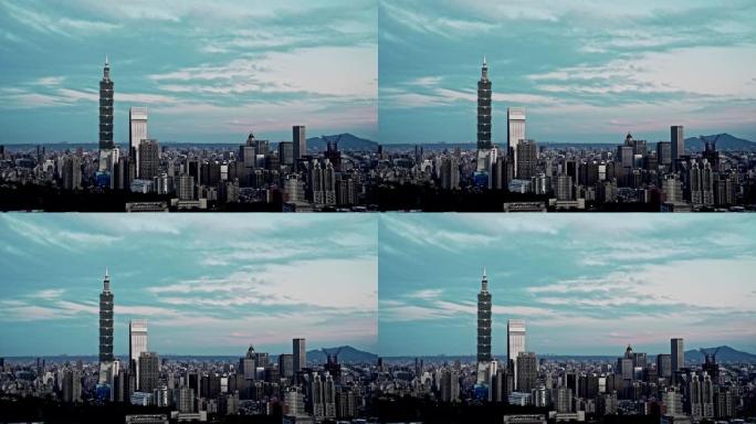 台北市有现代建筑与清晨美丽的云彩
