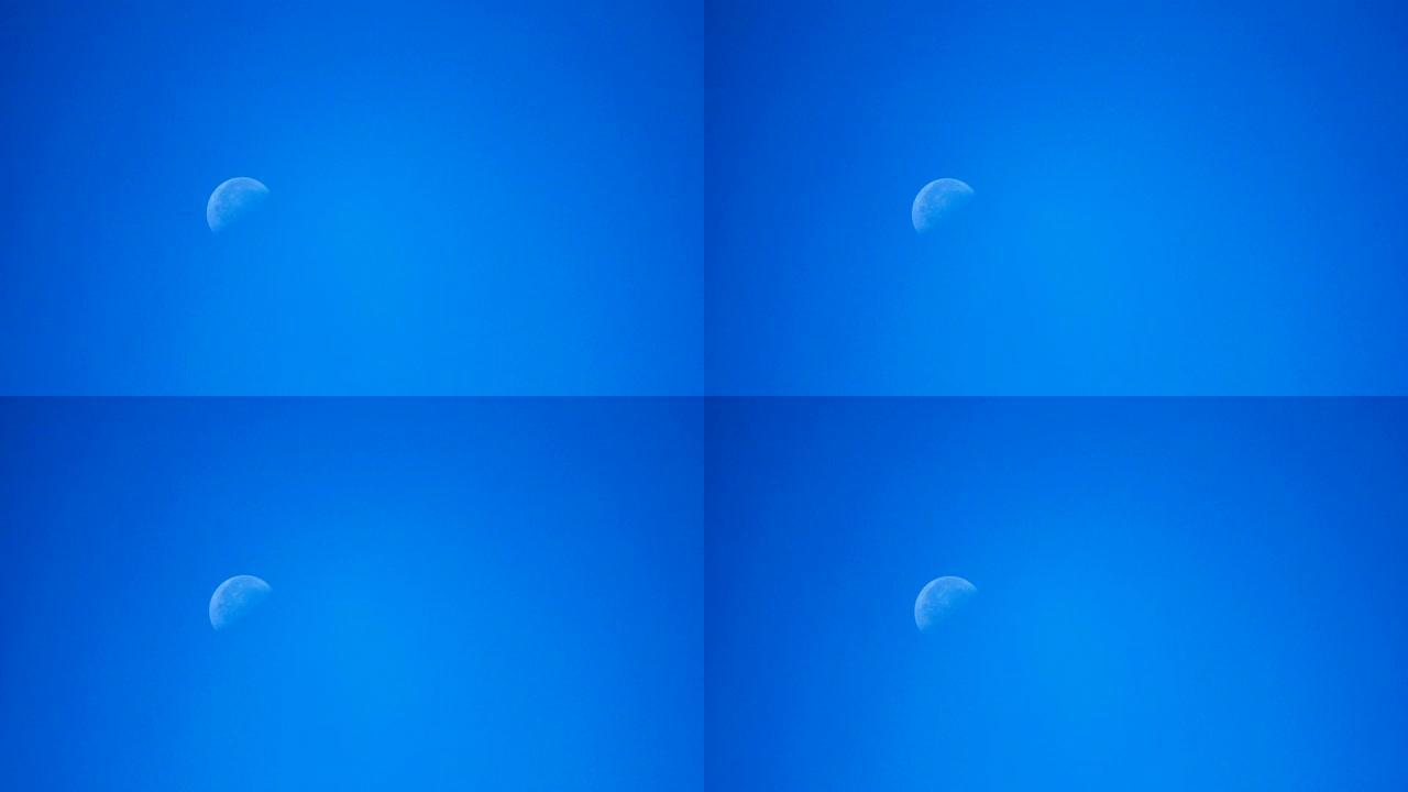 半个月亮在蓝天2