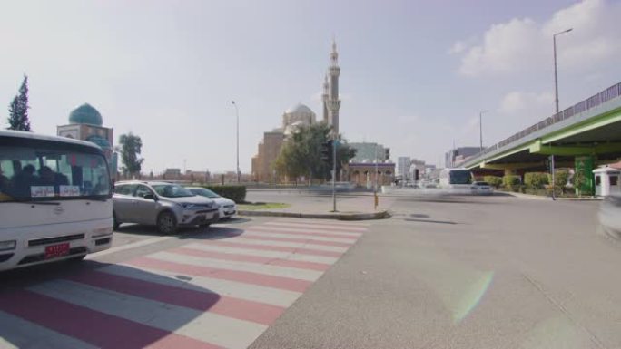 伊拉克埃尔比勒美丽的贾利勒·哈亚特清真寺的时间流逝