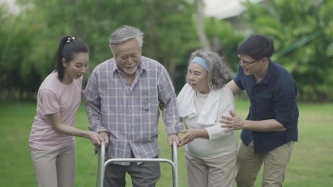 亚洲家庭在家散步时间检疫和社交距离