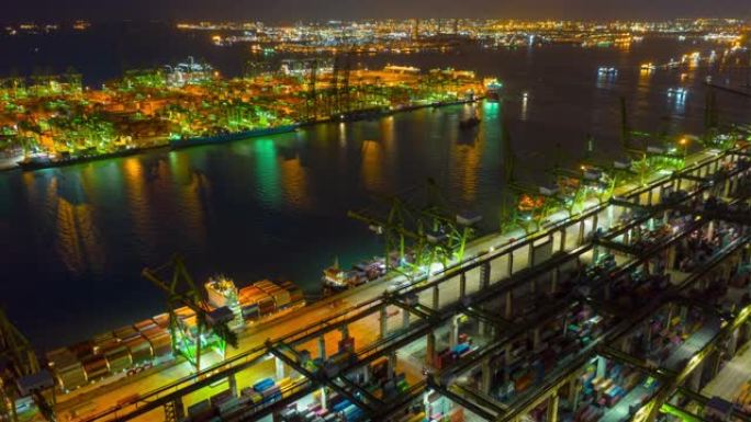 夜间照明新加坡城市著名集装箱港口海湾空中延时全景4k