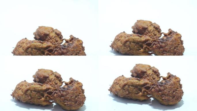 Pakora或pakoda，一种传统且受欢迎的印度素食小吃