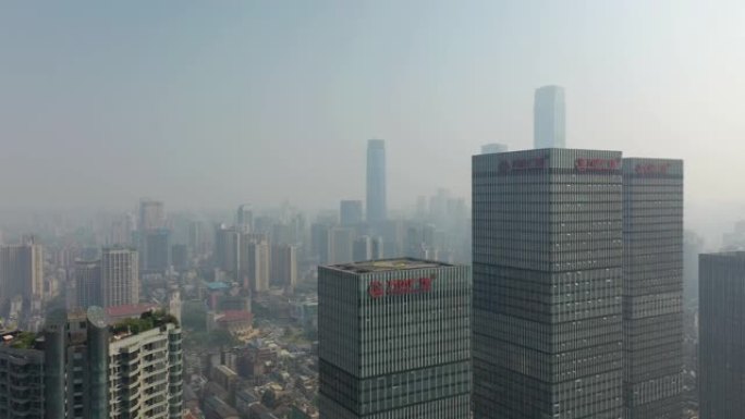 飞越长沙市著名的市中心晴天空中全景4k中国