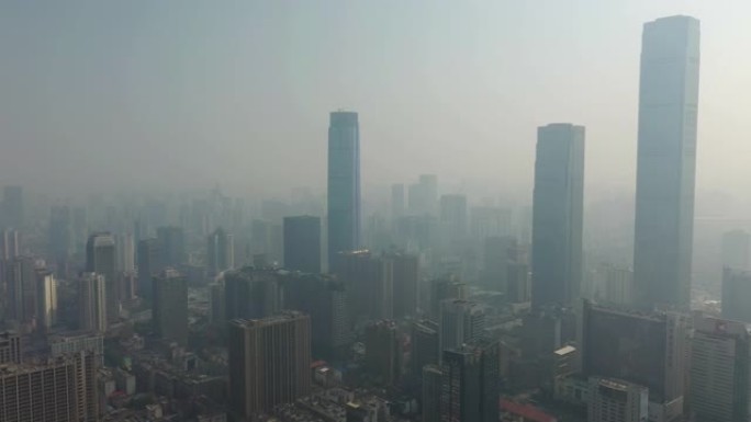 长沙市著名的市中心摩天大楼晴天空中全景4k中国