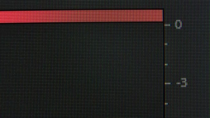 声音监视器均衡器像素关闭。红色、蓝色和绿色子像素在屏幕上创建图像