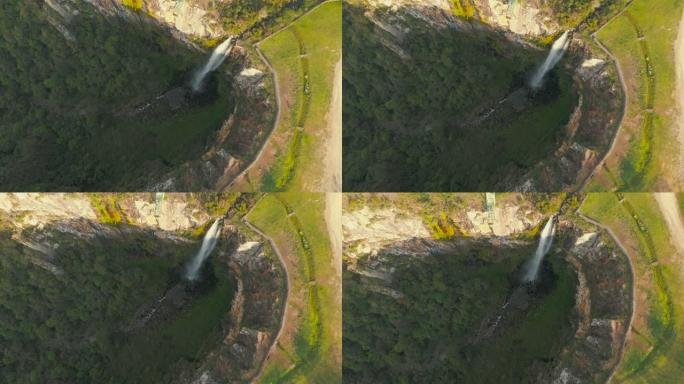 大岩壁瀑布的空中俯视图