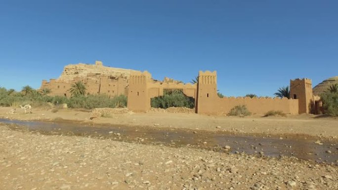 Esploring Ait-Ben-Haddou Casbah (Kasbah) -电影《权力的游戏