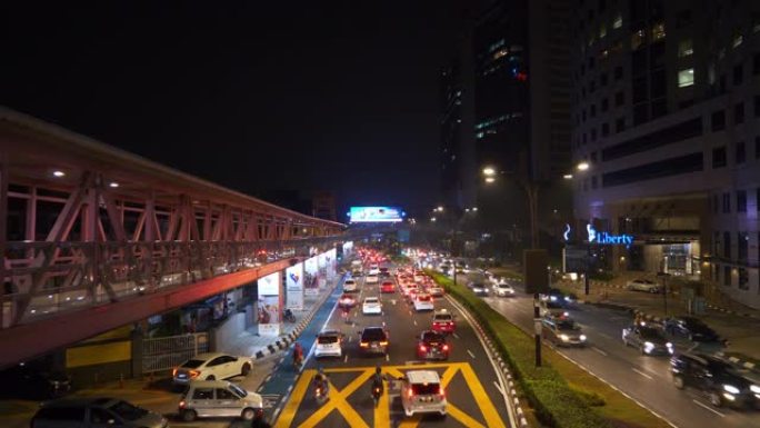 夜间照明吉隆坡市中心交通街十字路口大桥全景4k马来西亚