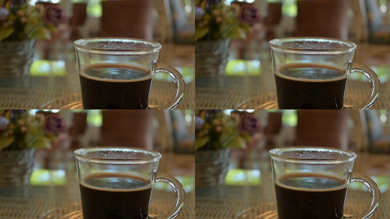 热黑咖啡饮料