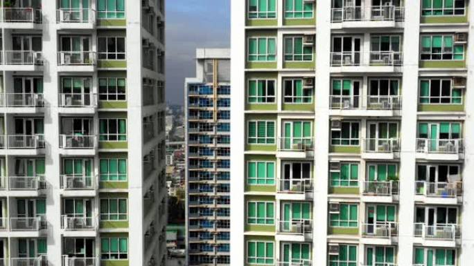 菲律宾马尼拉市居民楼特写。我们可以看到很多公寓的窗户 -- 用无人机鸟瞰图