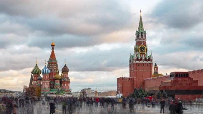 俄罗斯莫斯科红场、克里姆林宫和圣巴兹尔大教堂的过度失职。