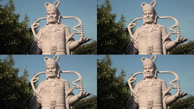越南何国塔的战士雕塑