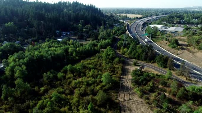 空中高速公路滑翔公路车森林夏季俄勒冈州国内地区