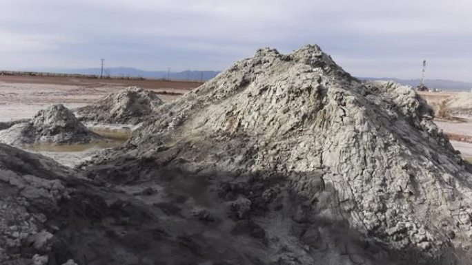 巨型泥火山到地热发电站