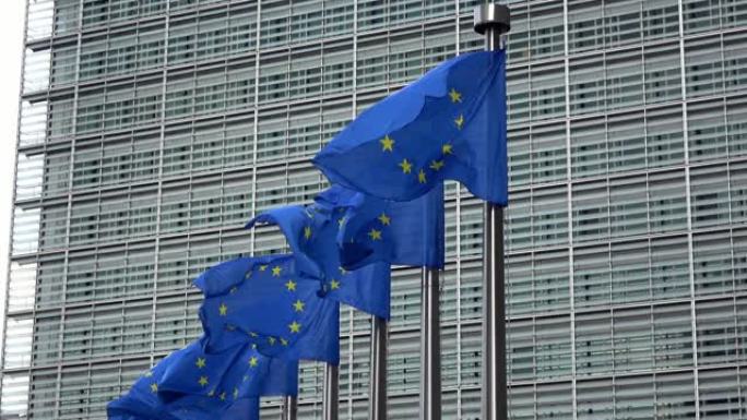 4 k。欧盟的旗帜在风中飘扬，欧盟委员会