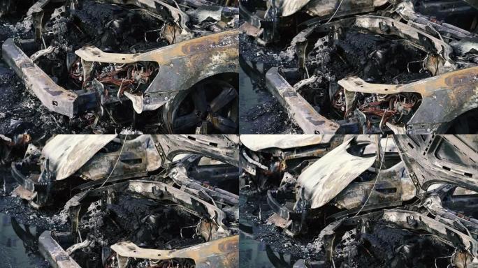 汽车。火灾后烧毁的汽车。