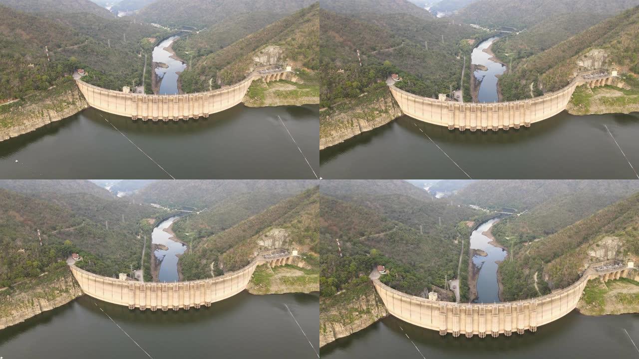 泰国北部Tak省Pumiphon大坝的鸟瞰图