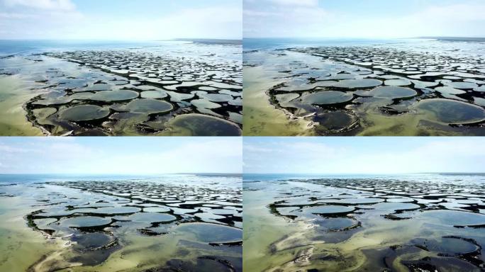 浅海和许多岛屿的鸟瞰图