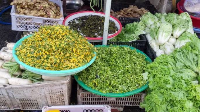 越南市场出售的Sesbania花卉