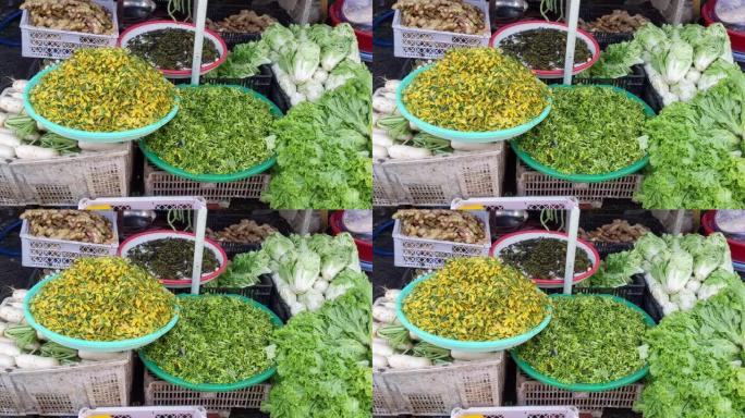 越南市场出售的Sesbania花卉