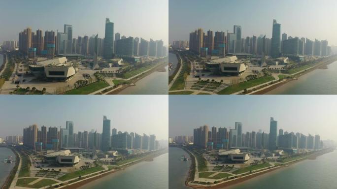 飞越长沙市博物馆著名河滨公园广场空中全景4k中国