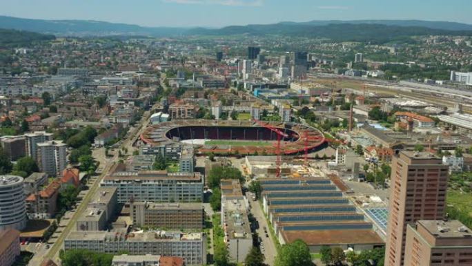 阳光明媚的苏黎世城市著名体育场空中全景4k瑞士