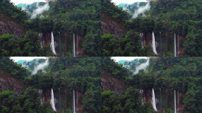 Umphang野生动物保护区Thi Lo Su瀑布的特写镜头。Tee Lo Su据称是泰国西北部最大