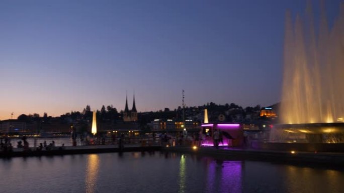暮光之城卢塞恩市湖滨湾现代艺术博物馆广场喷泉全景4k瑞士