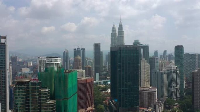 阳光明媚的白天吉隆坡市中心城市景观航空全景4k马来西亚