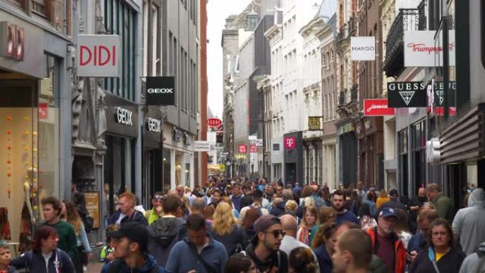 阿姆斯特丹市中心日间著名步行街慢动作全景4k荷兰
