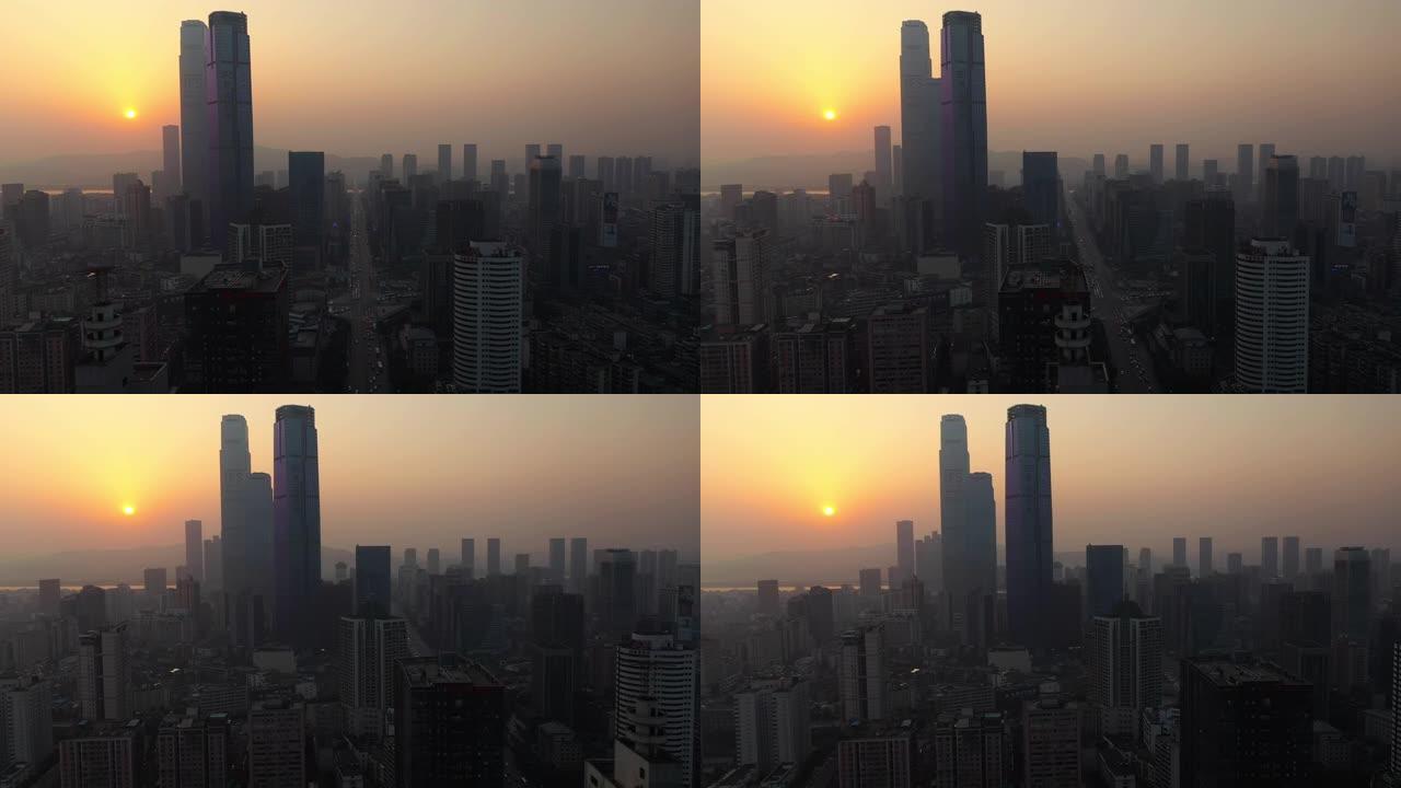 日落天空飞越长沙市市区交通街空中全景4k中国