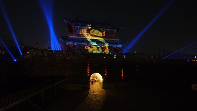 湖北荆州古城东门宾阳楼夜景