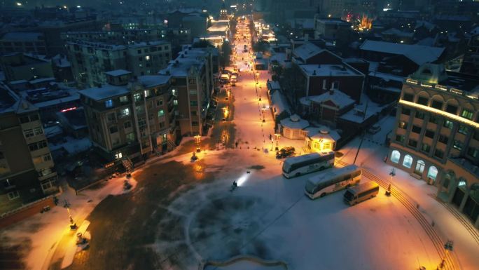 大连俄罗斯商街夜间雪景