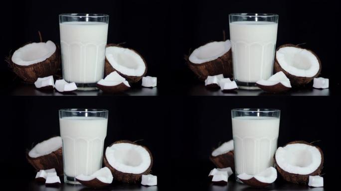 椰子片的椰奶慢慢旋转。