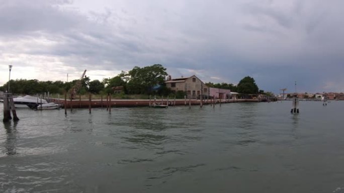 4K.意大利威尼斯市的码头。威尼斯泻湖的景色。
