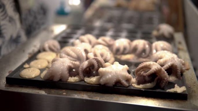 大鱿鱼饺子油炸小吃，章鱼烧，日本料理。