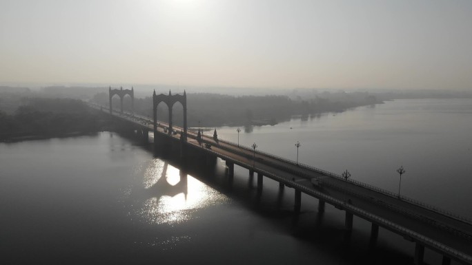 临沭日出的桥桥梁交通便利河流