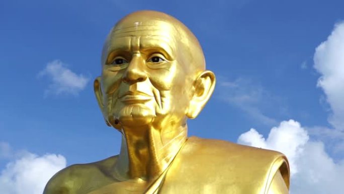 旋转人物佛像，世界上最大的Luang Pu Thuat
