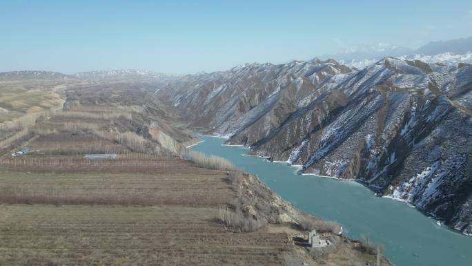 新疆航拍-雪山湖泊河流